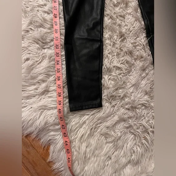 Wild fable faux leather leggings - Picture 5 of 8